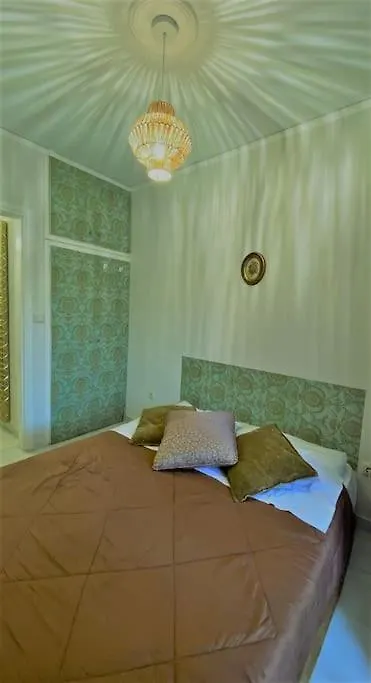 Iris' Apartment Θεσσαλονίκη 0*,  Ελλάδα
